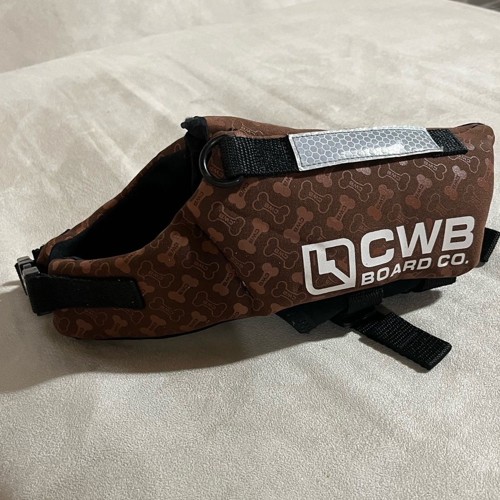 CWB dog life jacket XS